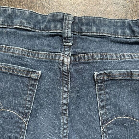 Lee Women's Jeans Slender Secret Lower On The Waist Size 12 Short Stretch - Picture 14 of 15